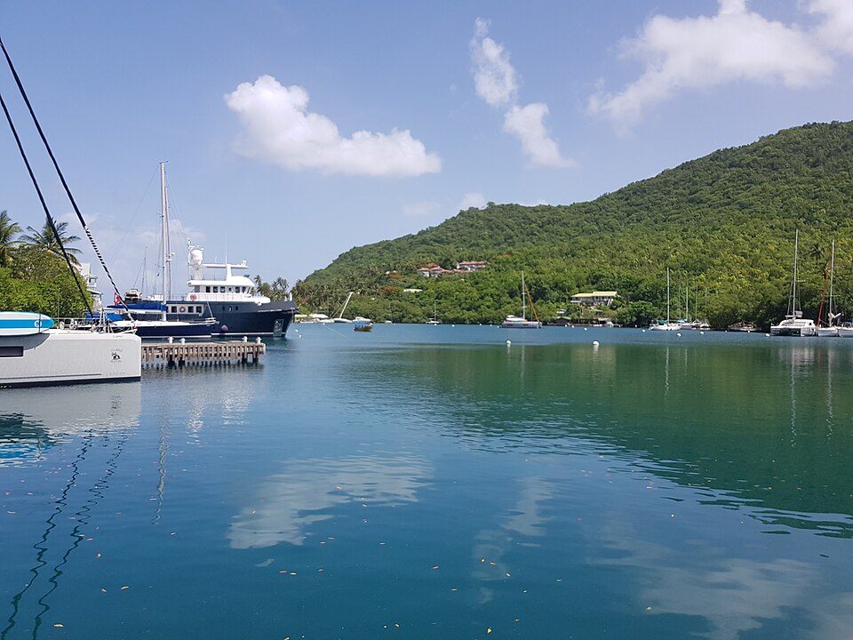 Marigot — multi-vendor marketplaces for local businesses