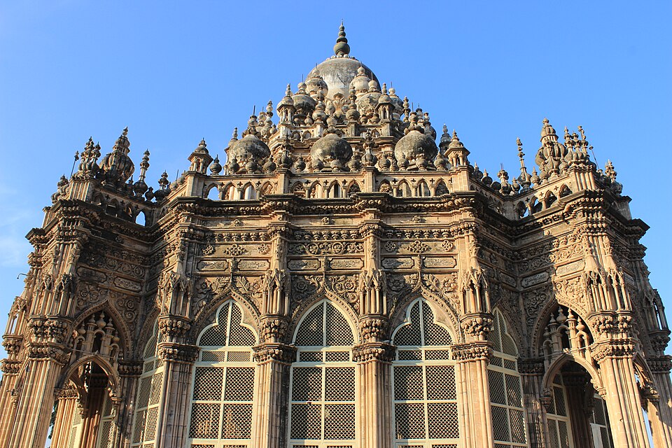 Junagadh — service booking platforms for local businesses