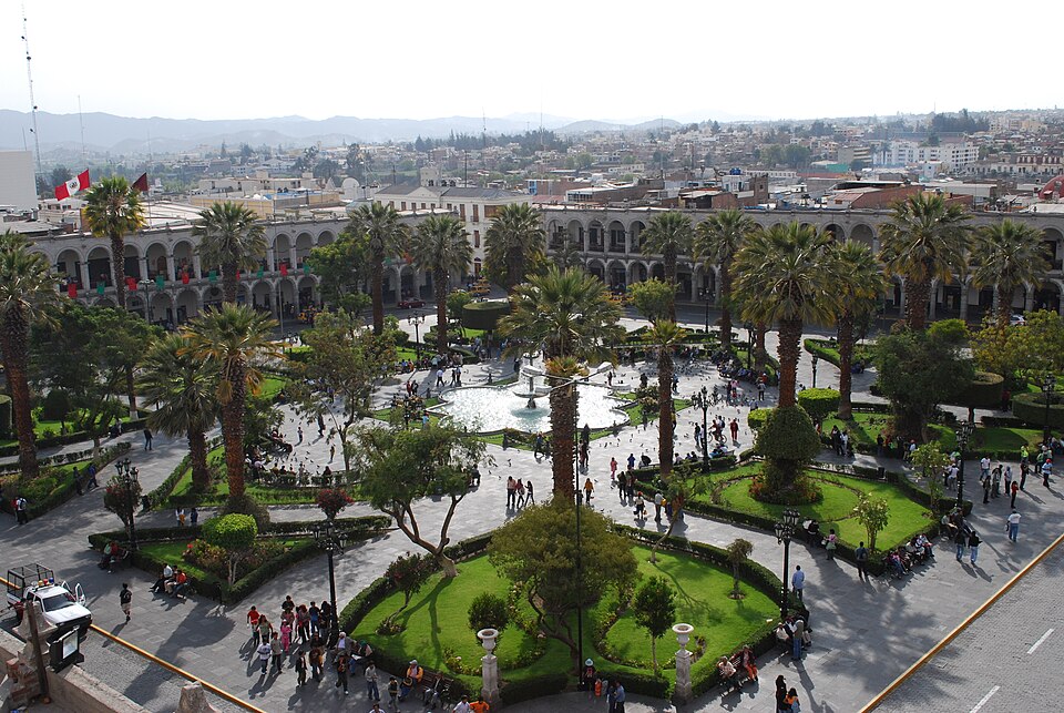 Arequipa — multi-vendor marketplaces for local businesses