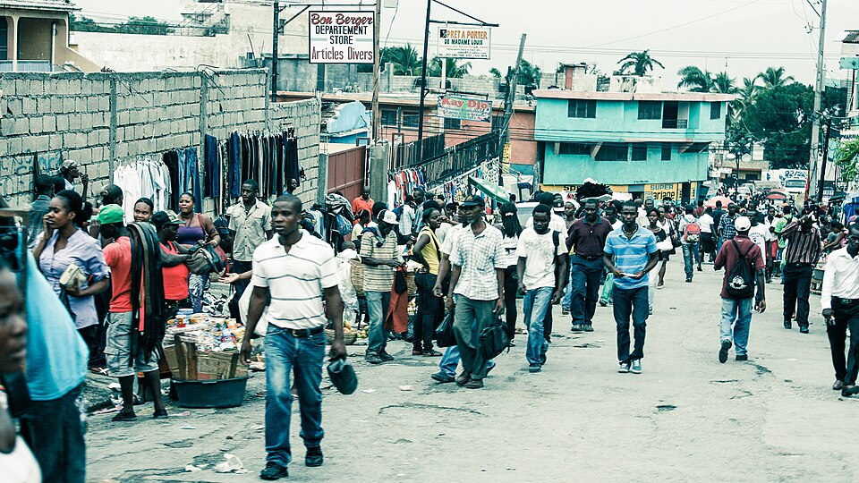 Port-au-Prince — local market for service booking platforms