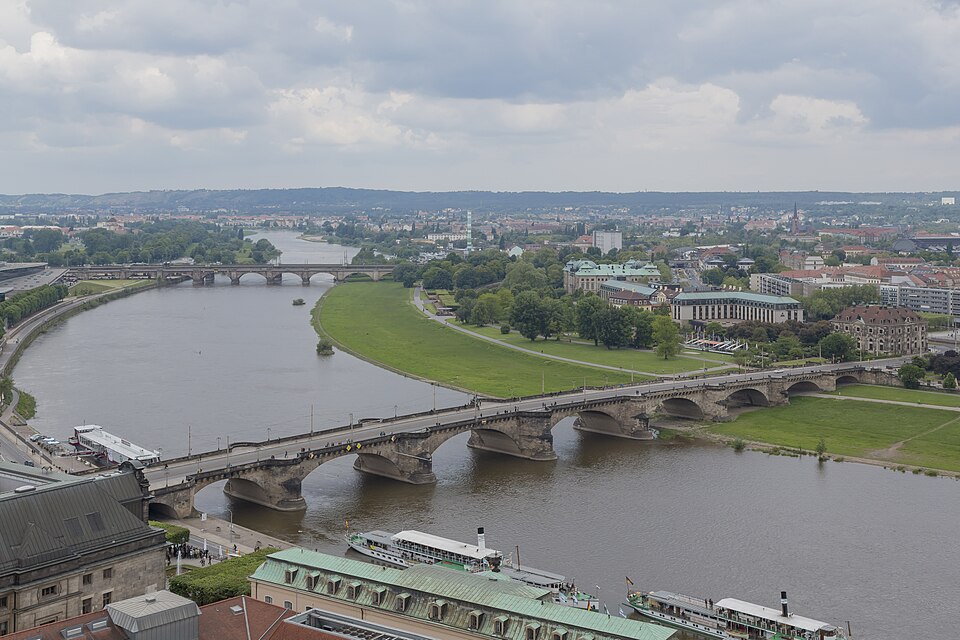 Germany — local market for mobile commerce apps