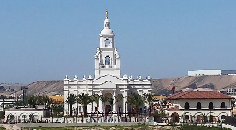 Tijuana — local market for manufacturer and distributor portals