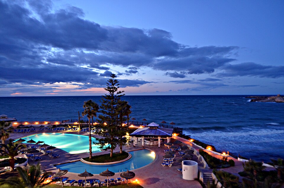 Monastir — service booking platforms for local businesses