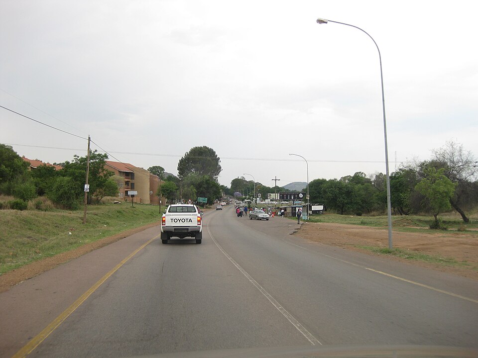 Lobatse — local market for service booking platforms