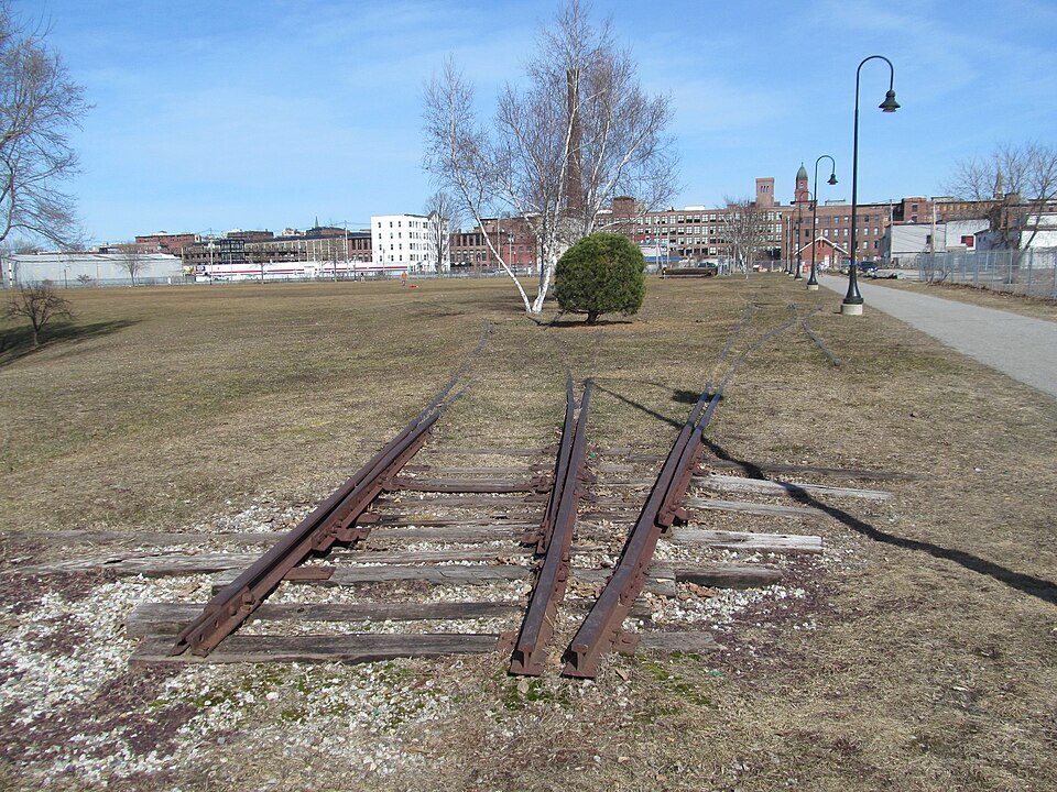 Lewiston — local market for service booking platforms