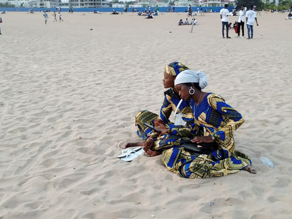 Cotonou — local market for subscription and membership platforms