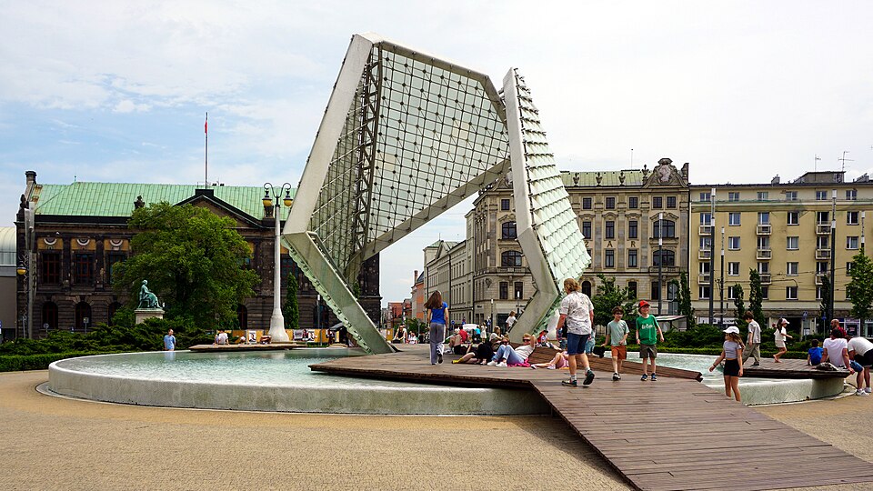Poznań — international and multi-region stores for local businesses