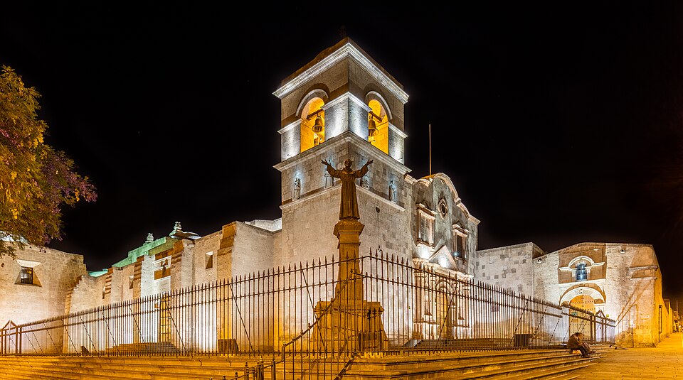 Arequipa — local market for B2B and wholesale portals