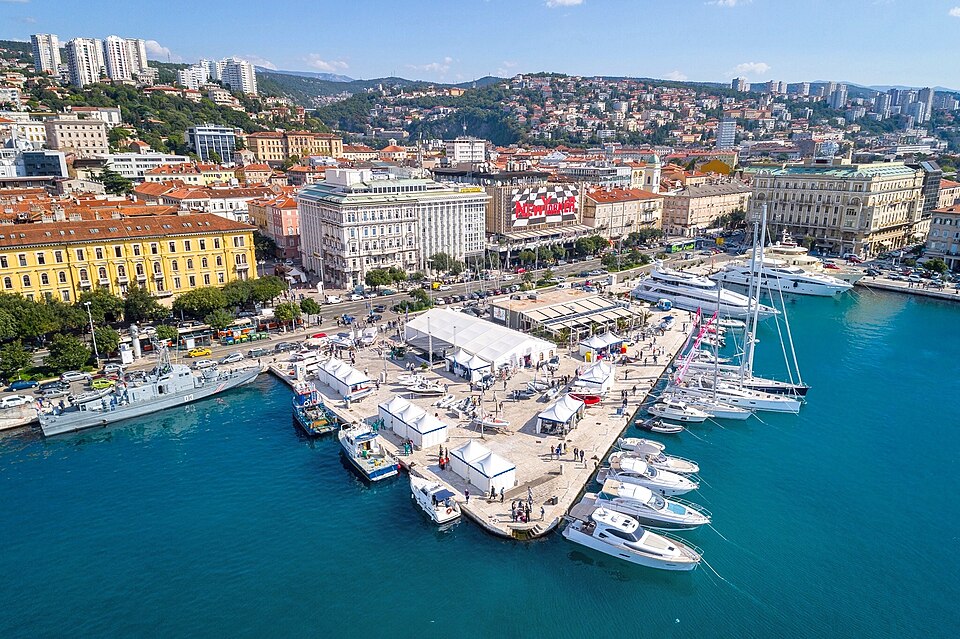 Rijeka — local market for online stores