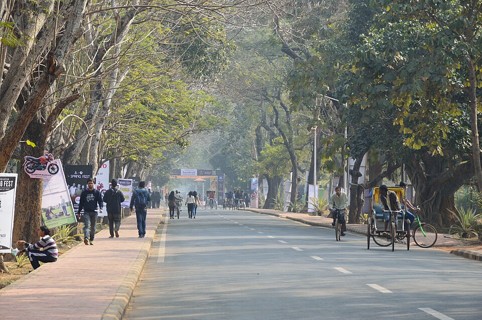 Kharagpur — international and multi-region stores for local businesses