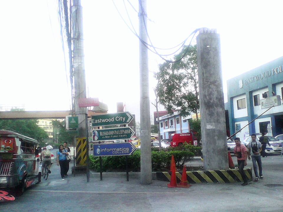 Quezon City — local market for mobile commerce apps