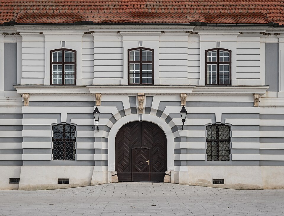 Osijek — manufacturer and distributor portals for local businesses