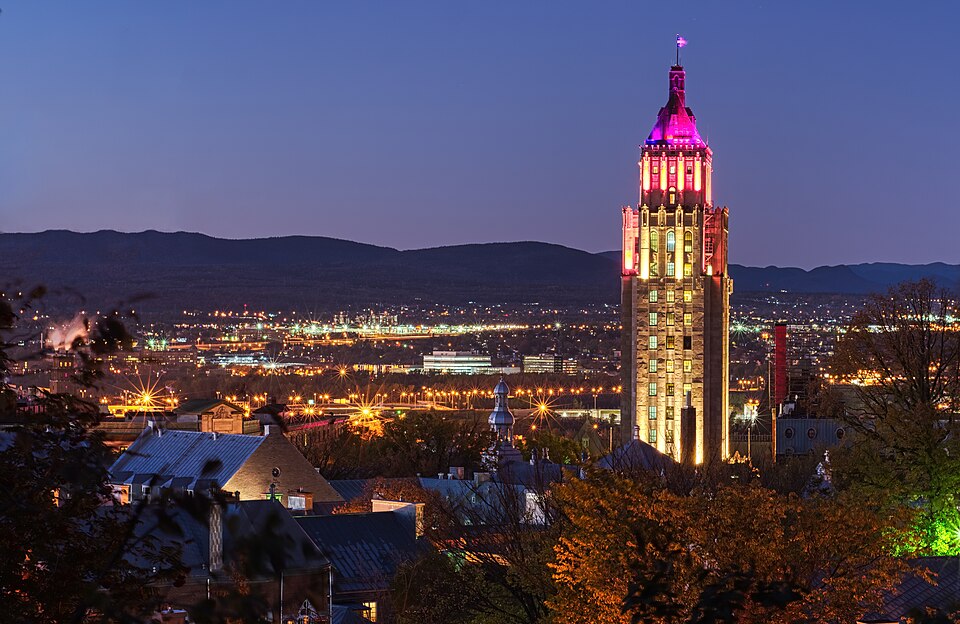 Québec City — local market for mobile commerce apps