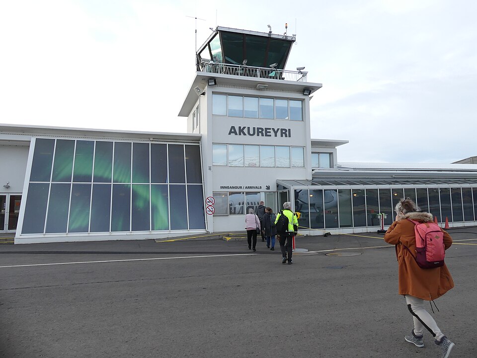 Akureyri — multi-vendor marketplaces for local businesses