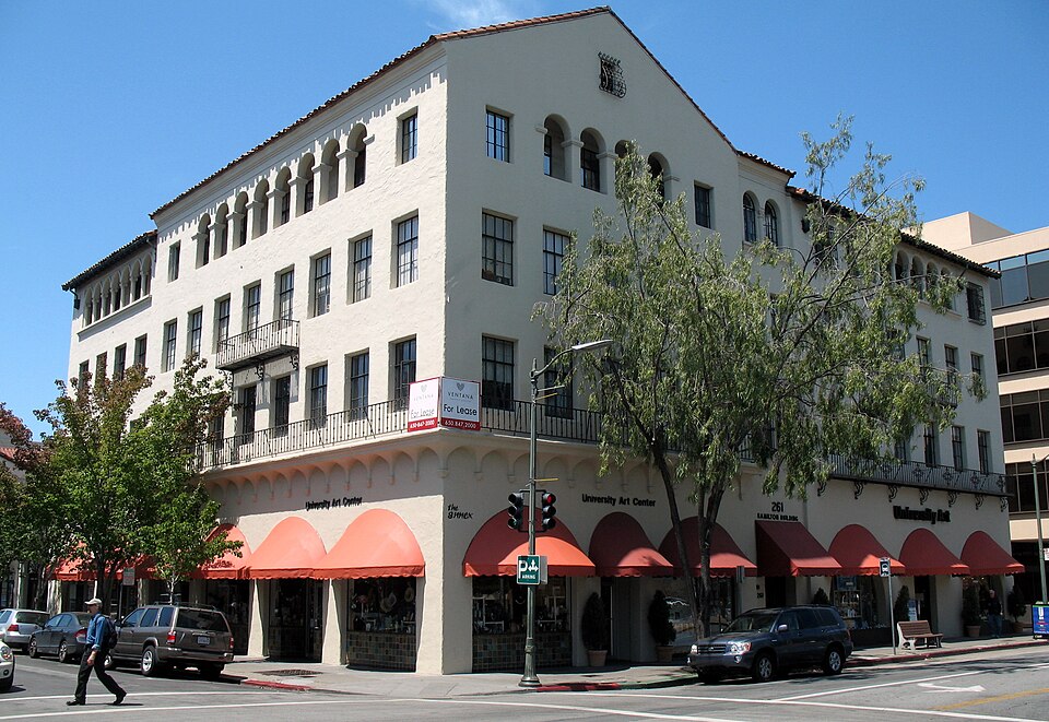 Palo Alto — local market for online stores