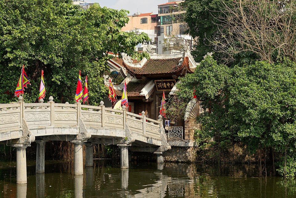 Hanoi — online stores for local businesses