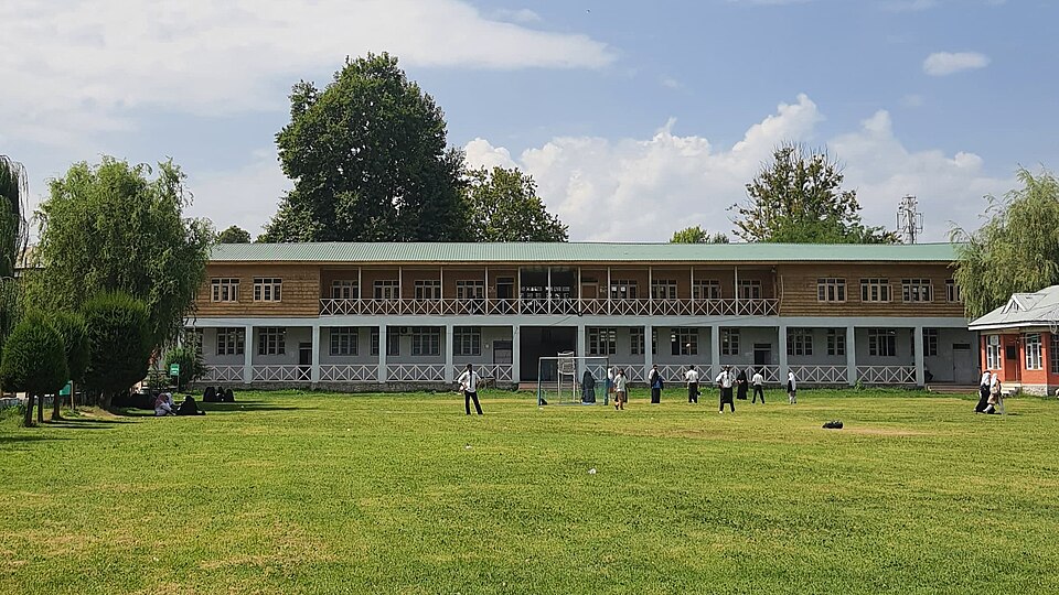 Sopore — B2B and wholesale portals for local businesses