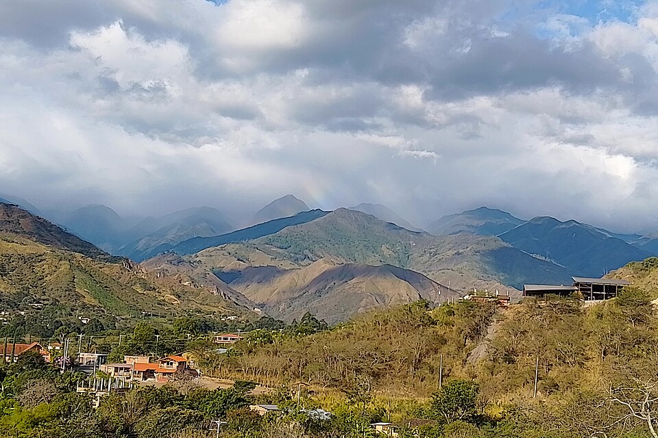 Ecuador — custom e-commerce platforms for local businesses