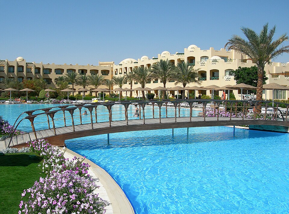 Hurghada — B2B and wholesale portals for local businesses