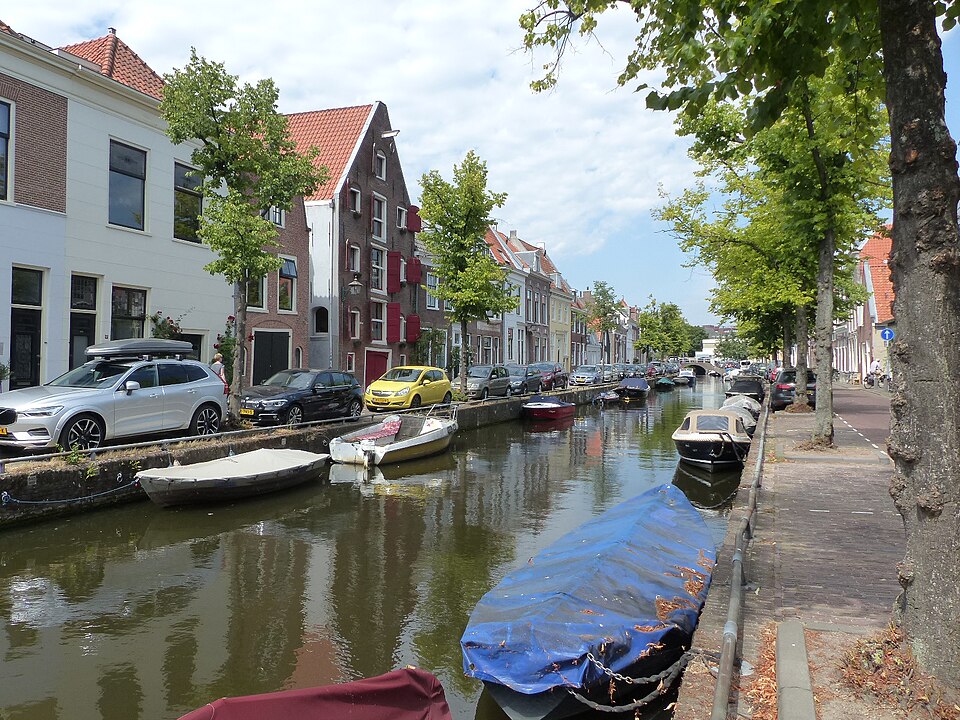 Haarlem — local market for mobile commerce apps