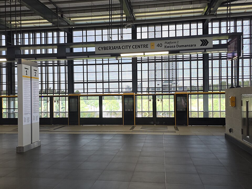 Cyberjaya — manufacturer and distributor portals for local businesses