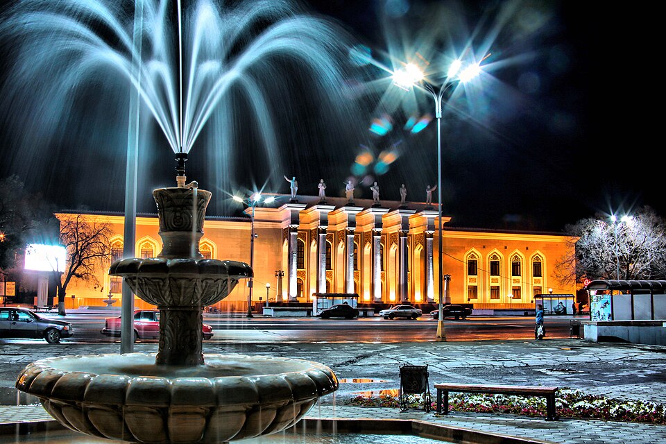 Karaganda — local market for online stores