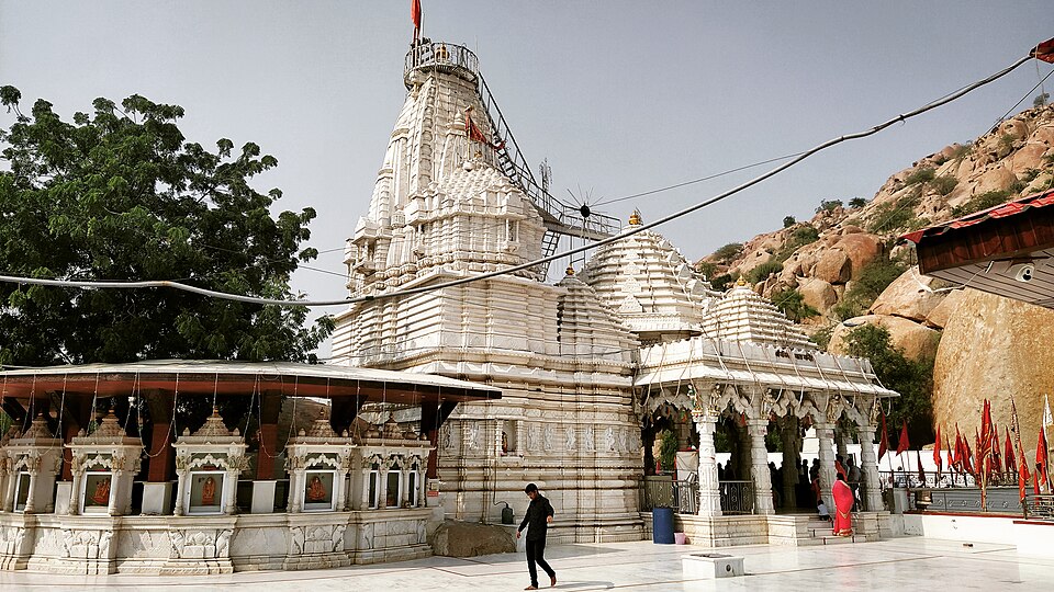 Barmer — local market for international and multi-region stores