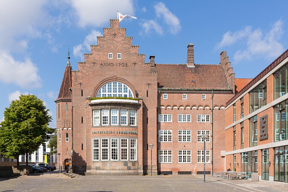 Aalborg — local market for service booking platforms