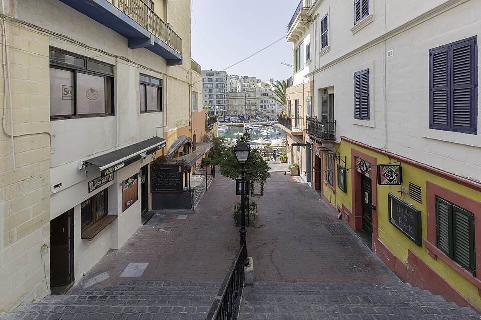 Malta — manufacturer and distributor portals for local businesses