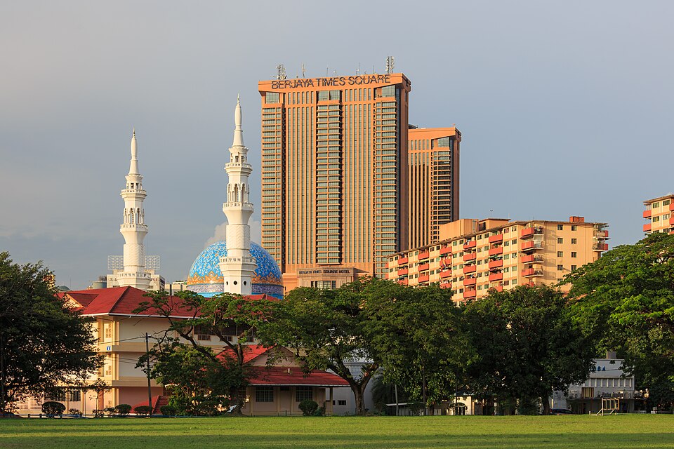 Malaysia — manufacturer and distributor portals for local businesses