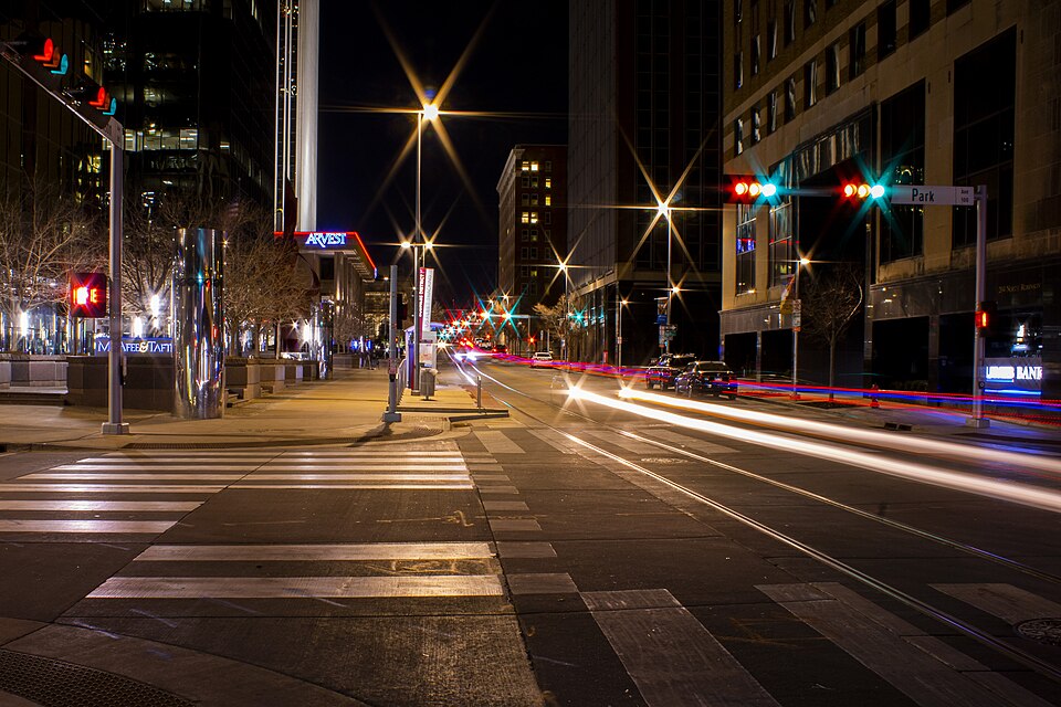 Oklahoma City — manufacturer and distributor portals for local businesses