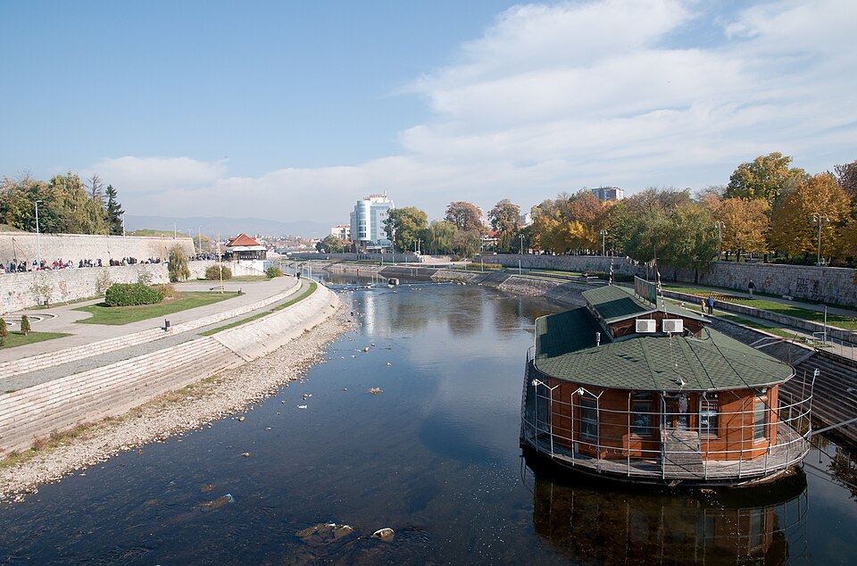 Niš — local market for multi-vendor marketplaces