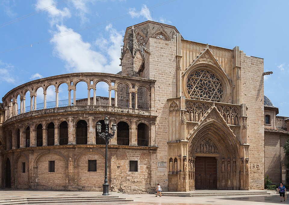 Valencia — service booking platforms for local businesses