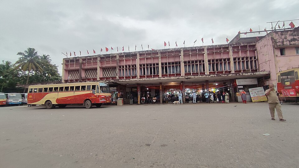 Kollam — local market for international and multi-region stores