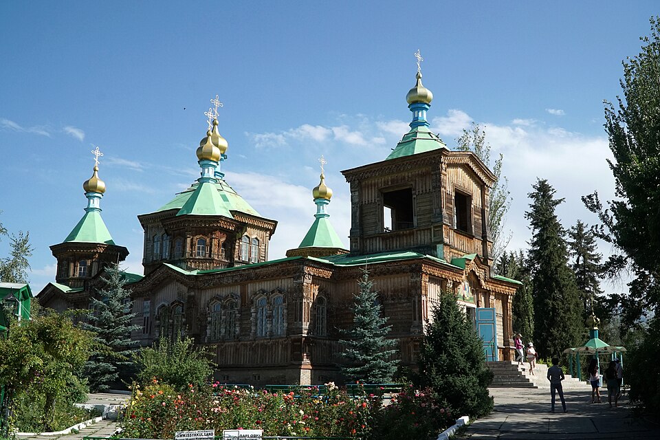Karakol — local market for mobile commerce apps