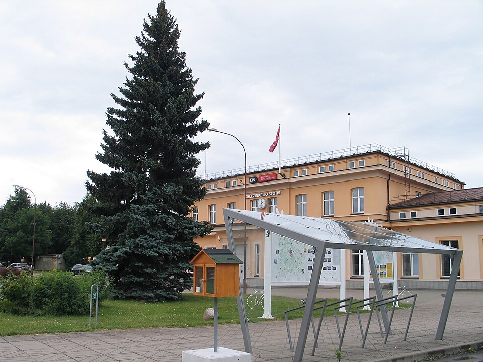 Šiauliai — manufacturer and distributor portals for local businesses