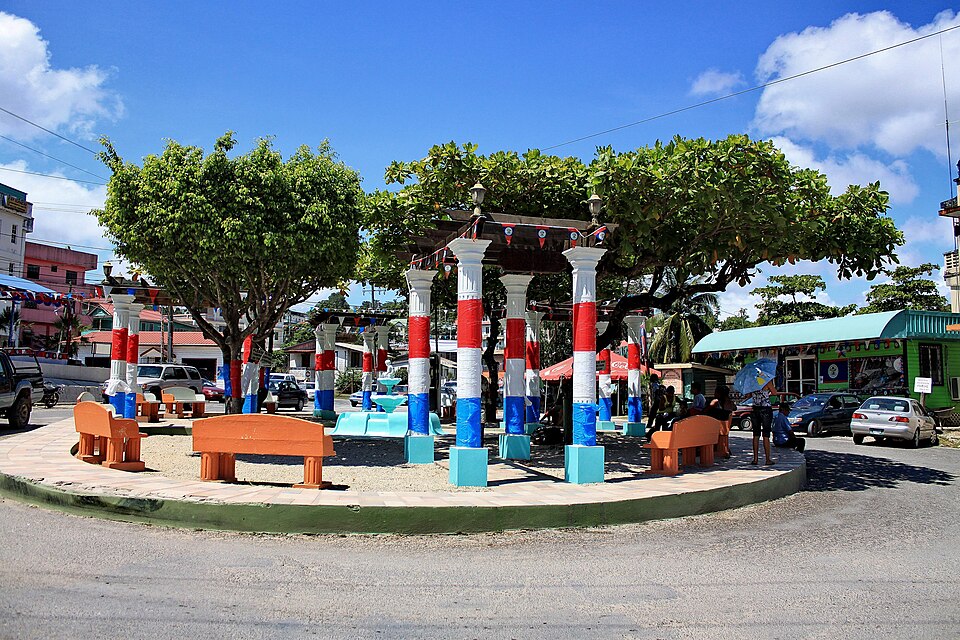 San Ignacio — service booking platforms for local businesses