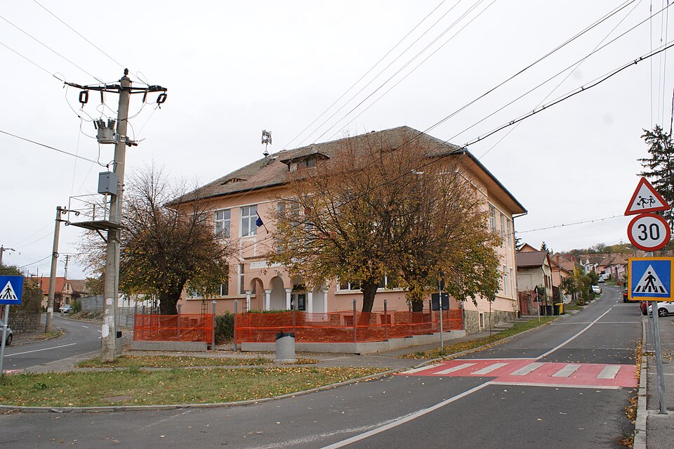 Sibiu — international and multi-region stores for local businesses