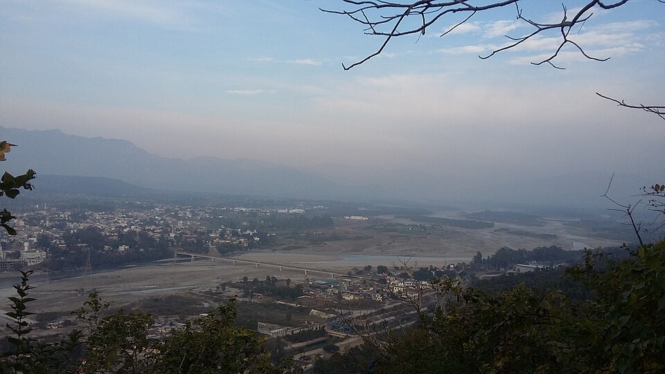 Paonta Sahib — local market for online stores