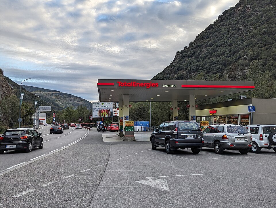 Sant Julià de Lòria — subscription and membership platforms for local businesses