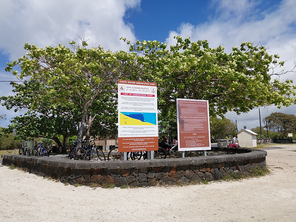 Curepipe — multi-vendor marketplaces for local businesses
