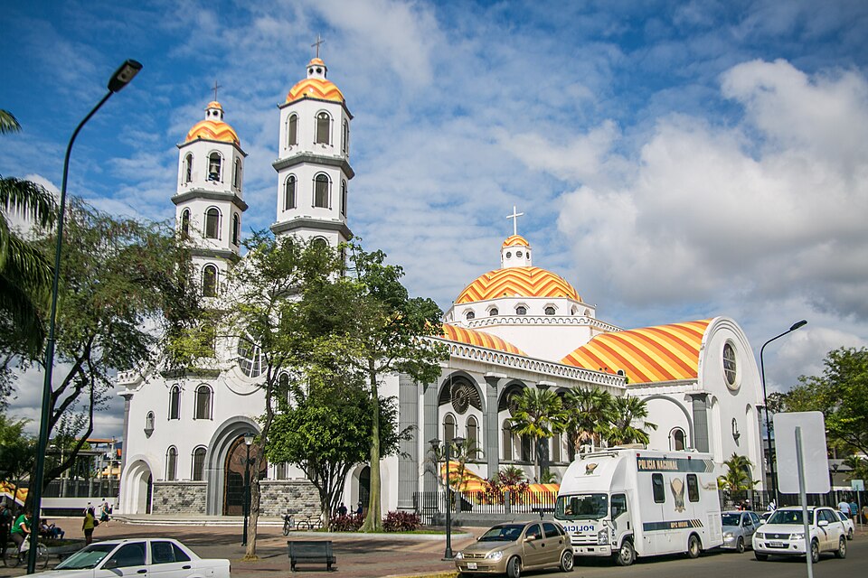 Portoviejo — local market for service booking platforms