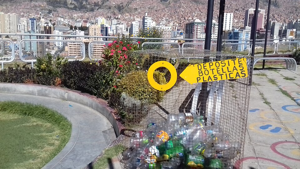 La Paz — international and multi-region stores for local businesses