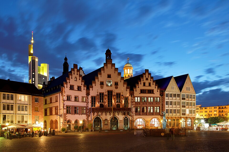 Frankfurt am Main — local market for subscription and membership platforms