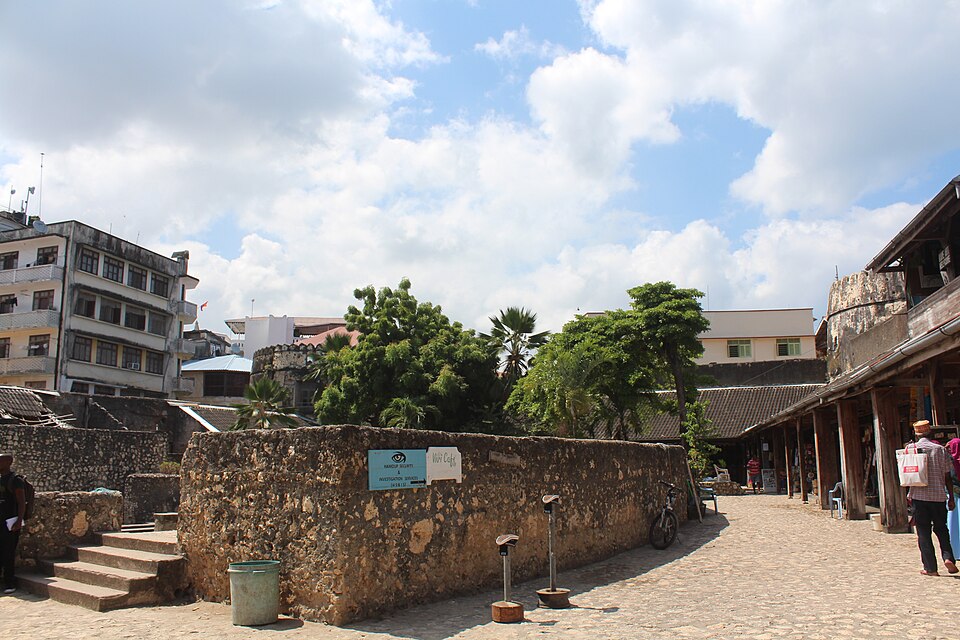Zanzibar City — international and multi-region stores for local businesses