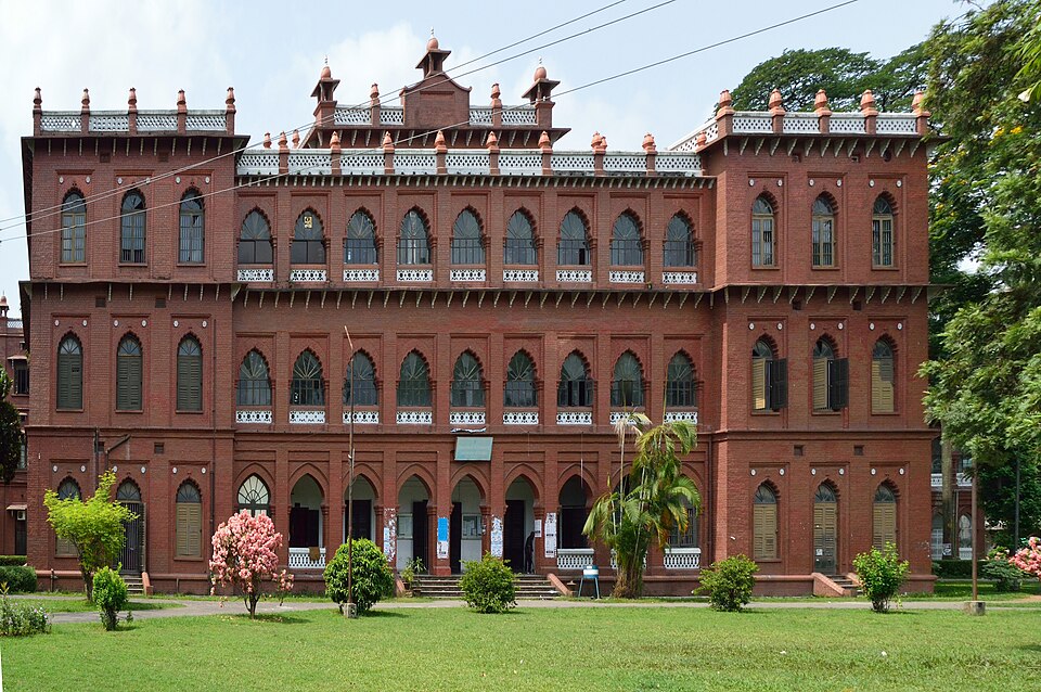 Dhaka — local market for subscription and membership platforms