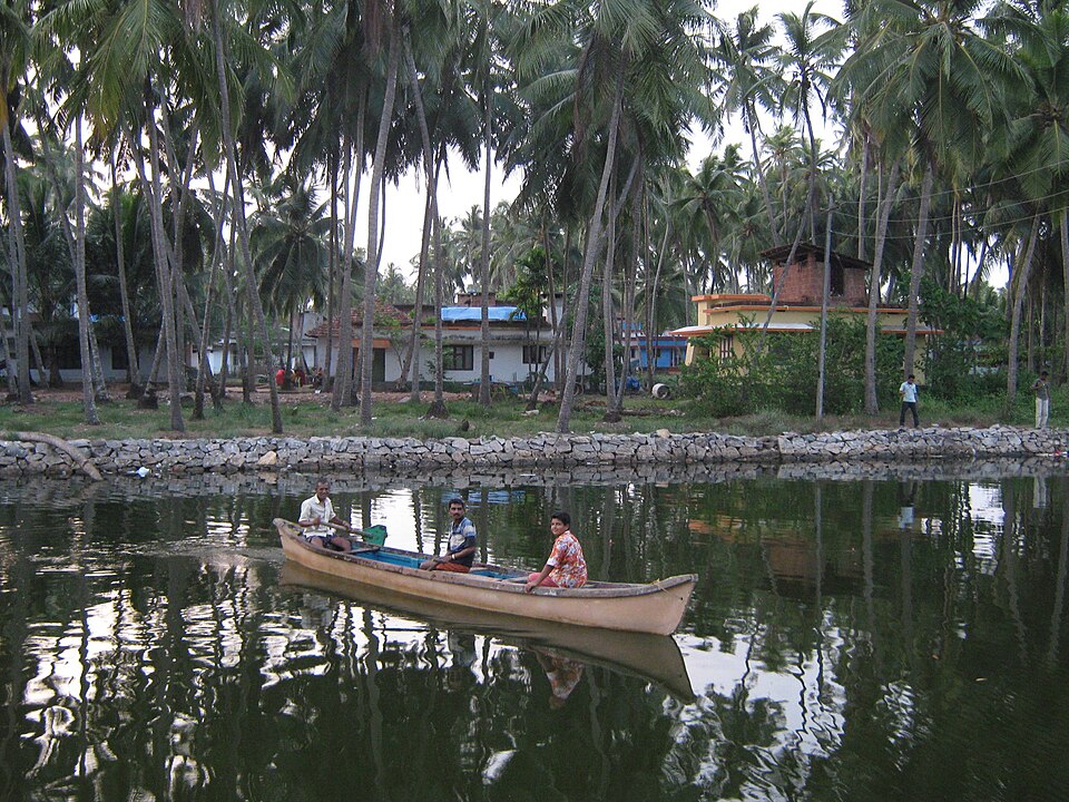 Kannur — manufacturer and distributor portals for local businesses