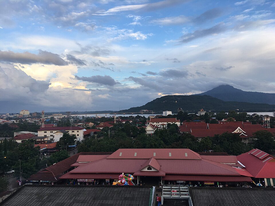 Pakse — custom e-commerce platforms for local businesses
