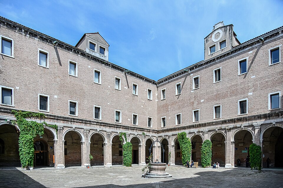 Venice — B2B and wholesale portals for local businesses