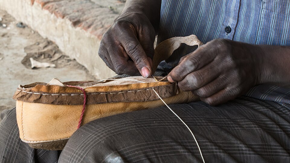 Abéché — local market for B2B and wholesale portals